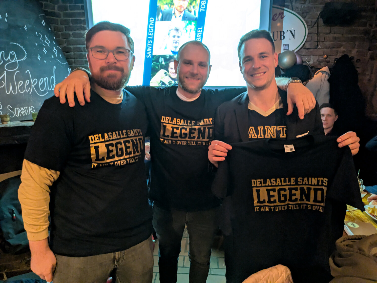 PXL 20251129 182129418.MP