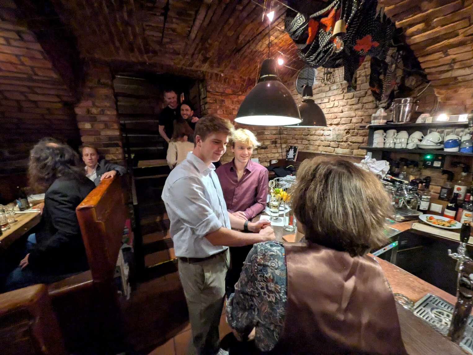 PXL 20251129 204014385.MP