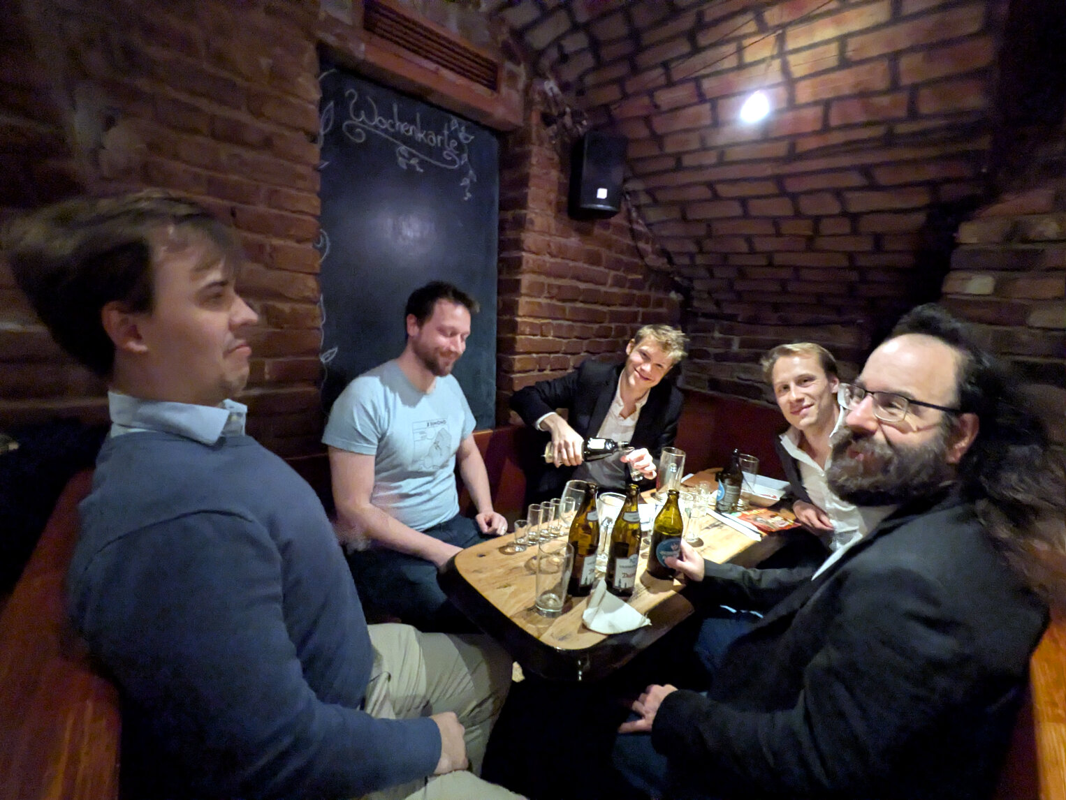 PXL 20251129 204028829.MP